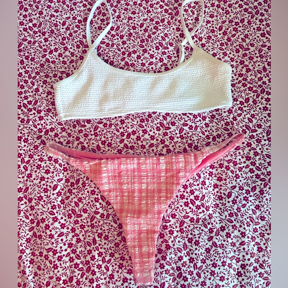 Bikini Set - image 1